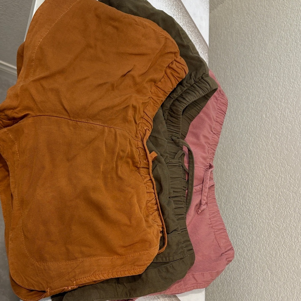 RVCA Women's Shorts Set - Orange, Olive, Pink